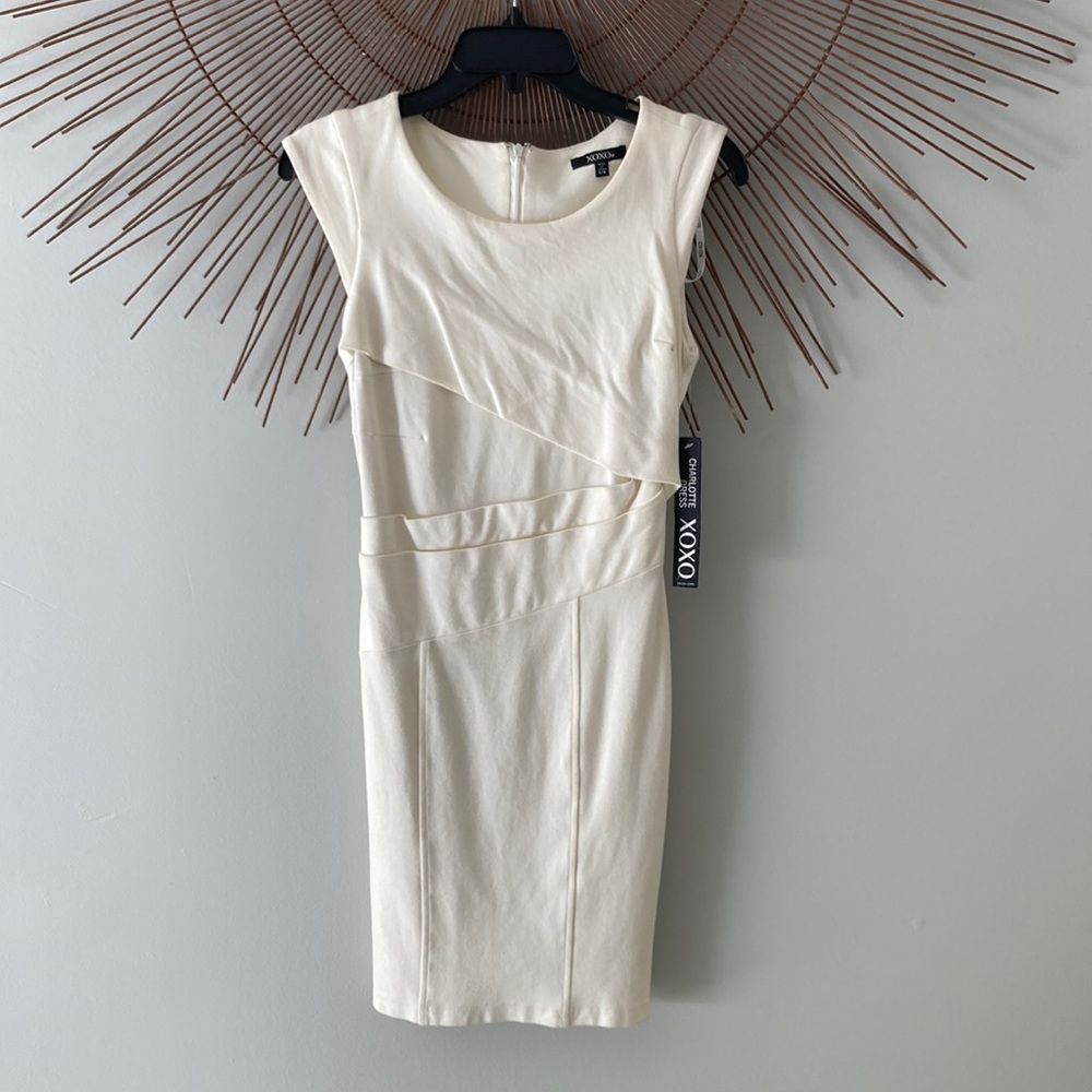 Bodycon white dress